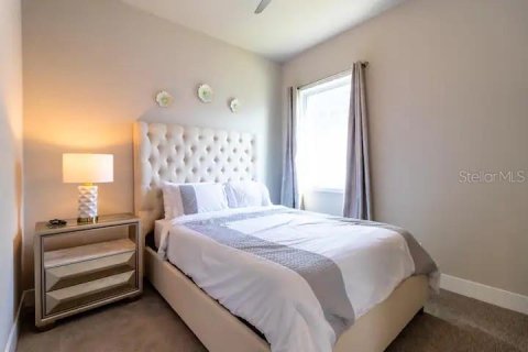 Condominio en alquiler en Kissimmee, Florida, 5 dormitorios, 244.33 m2 № 2102861 - foto 17