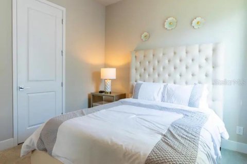 Condominio en alquiler en Kissimmee, Florida, 5 dormitorios, 244.33 m2 № 2102861 - foto 18