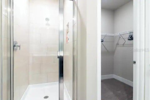 Condominio en alquiler en Kissimmee, Florida, 5 dormitorios, 244.33 m2 № 2102861 - foto 25