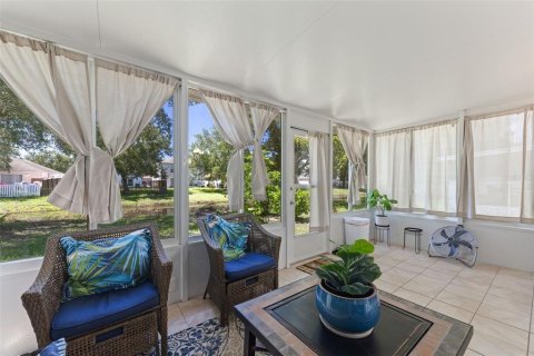 Villa ou maison à vendre à Ruskin, Floride: 3 chambres, 120.03 m2 № 2418942 - photo 28