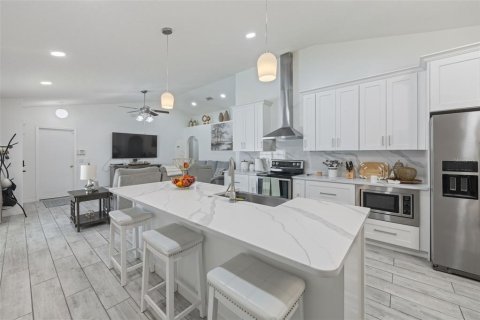 Villa ou maison à vendre à Ruskin, Floride: 3 chambres, 120.03 m2 № 2418942 - photo 11