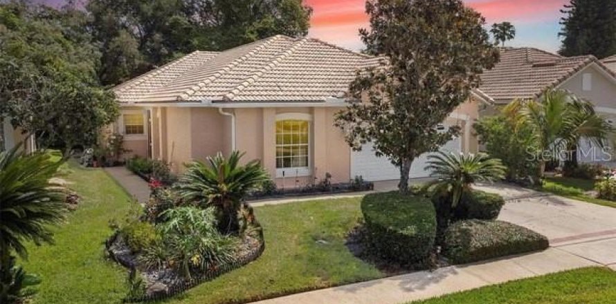 Villa ou maison à DeBary, Floride 3 chambres, 161.84 m2 № 2102959