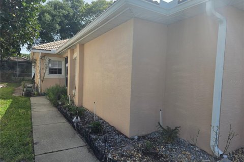 Villa ou maison à vendre à DeBary, Floride: 3 chambres, 161.84 m2 № 2102959 - photo 4