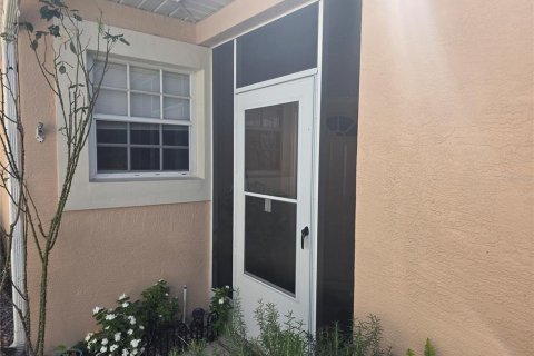 Villa ou maison à vendre à DeBary, Floride: 3 chambres, 161.84 m2 № 2102959 - photo 2