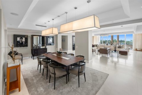 Снять в аренду кондоминиум в Майами-Бич, Флорида 6 спален, 652.64м2, № 1941241 - фото 7