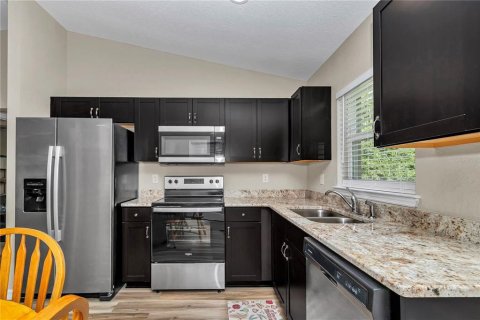 House in Ocala, Florida 3 bedrooms, 95.88 sq.m. № 1882928 - photo 9