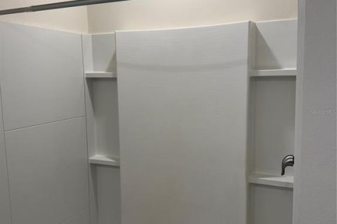 Casa en alquiler en Davenport, Florida, 5 dormitorios, 242.66 m2 № 1647603 - foto 13