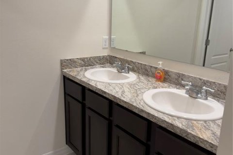 Casa en alquiler en Davenport, Florida, 5 dormitorios, 242.66 m2 № 1647603 - foto 18