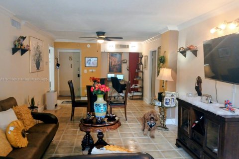 Copropriété à louer à Aventura, Floride: 2 chambres, 92.34 m2 № 1966665 - photo 8