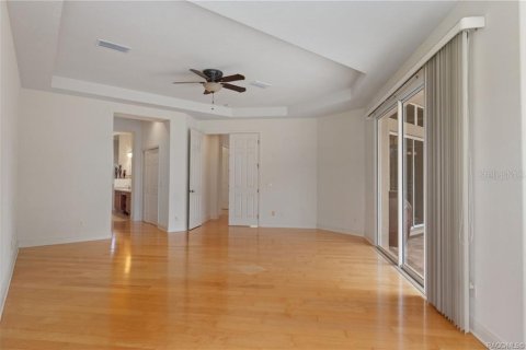 House in Inverness, Florida 4 bedrooms, 330.45 sq.m. № 2108258 - photo 20