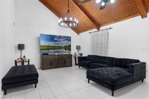 Townhouse in Sanford, Florida 3 bedrooms, 142.42 sq.m. № 1915559 - photo 7