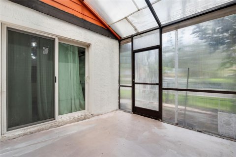 Townhouse in Sanford, Florida 3 bedrooms, 142.42 sq.m. № 1915559 - photo 24