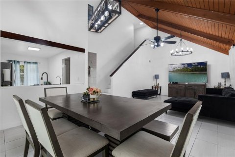 Townhouse in Sanford, Florida 3 bedrooms, 142.42 sq.m. № 1915559 - photo 10