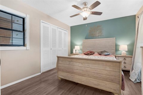 Townhouse in Sanford, Florida 3 bedrooms, 142.42 sq.m. № 1915559 - photo 14