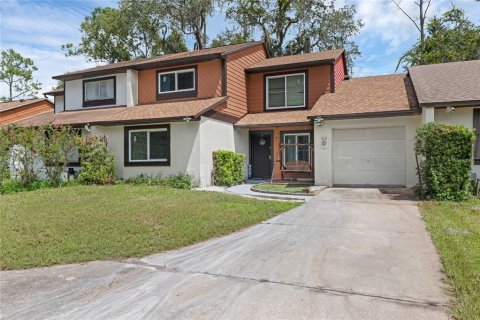 Townhouse in Sanford, Florida 3 bedrooms, 142.42 sq.m. № 1915559 - photo 2