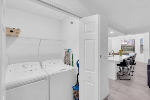 Condo in Bradenton, Florida, 2 bedrooms  № 1624997 - photo 26