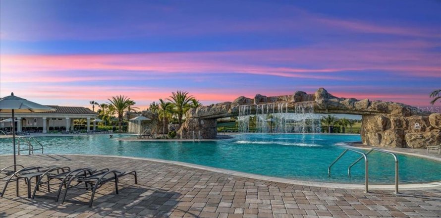 Condo in Bradenton, Florida, 2 bedrooms  № 1624997