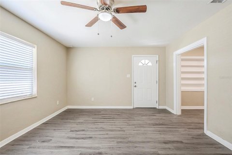 Casa en venta en Saint Petersburg, Florida, 3 dormitorios, 99.41 m2 № 1601969 - foto 4