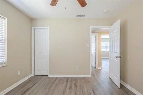 Casa en venta en Saint Petersburg, Florida, 3 dormitorios, 99.41 m2 № 1601969 - foto 11