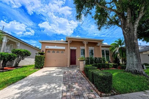 House in Davenport, Florida 2 bedrooms, 117.8 sq.m. № 1870756 - photo 1