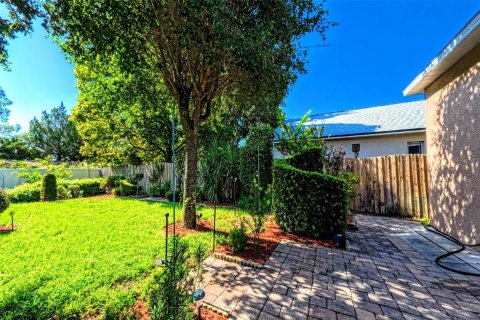 House in Davenport, Florida 2 bedrooms, 117.8 sq.m. № 1870756 - photo 13