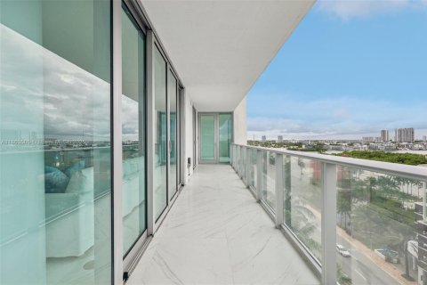 Condo in Sunny Isles Beach, Florida, 3 bedrooms  № 1922440 - photo 9