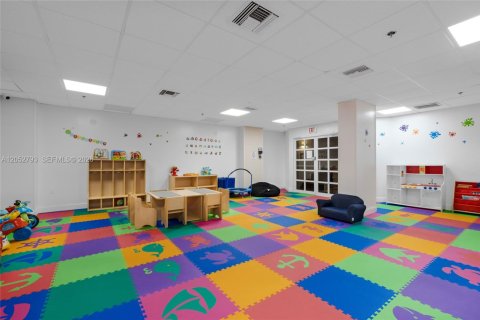 Снять в аренду кондоминиум в Майами, Флорида 43.66м2, № 2150423 - фото 16