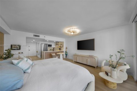 Снять в аренду кондоминиум в Майами, Флорида 43.66м2, № 2150423 - фото 6