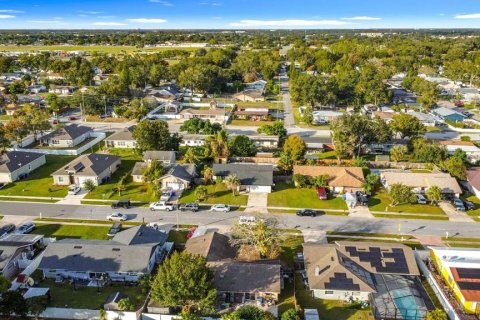 Villa ou maison à vendre à Kissimmee, Floride: 3 chambres, 120.22 m2 № 2229224 - photo 3