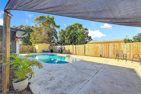 Villa ou maison à vendre à Kissimmee, Floride: 3 chambres, 120.22 m2 № 2229224 - photo 18