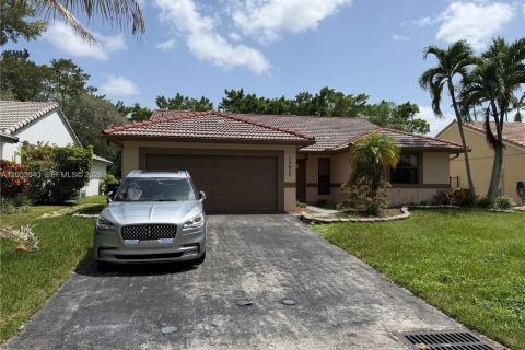 Villa ou maison à Davie, Floride 3 chambres, 162.11 m2 № 2246992