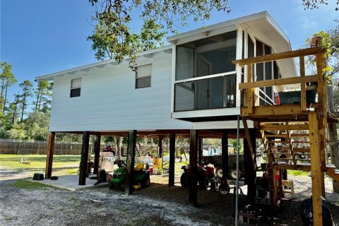 House in Umatilla, Florida 1 bedroom, 48.31 sq.m. № 1841442 - photo 4