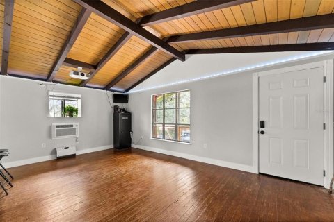 House in Umatilla, Florida 1 bedroom, 48.31 sq.m. № 1841442 - photo 21