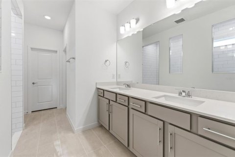Villa ou maison à vendre à Zephyrhills, Floride: 3 chambres, 210.14 m2 № 2149430 - photo 7