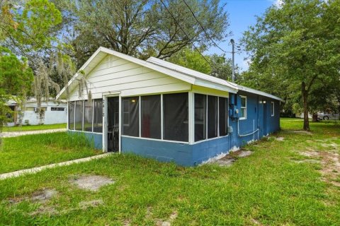 House in Lakeland, Florida 2 bedrooms, 69.49 sq.m. № 2210969