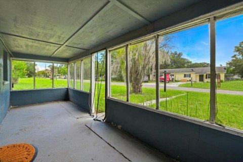 Villa ou maison à vendre à Lakeland, Floride: 2 chambres, 69.49 m2 № 2210969 - photo 2