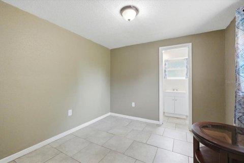 Villa ou maison à vendre à Lakeland, Floride: 2 chambres, 69.49 m2 № 2210969 - photo 16