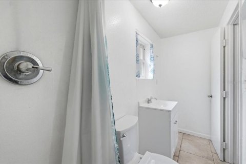 Villa ou maison à vendre à Lakeland, Floride: 2 chambres, 69.49 m2 № 2210969 - photo 17