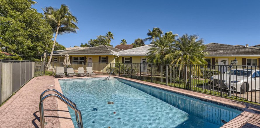 Casa en Highland Beach, Florida 2 dormitorios, 111.48 m2 № 846338