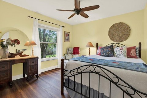 House in Valrico, Florida 3 bedrooms, 190.45 sq.m. № 1791195 - photo 29