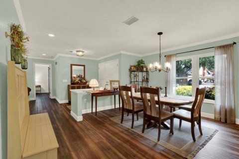 House in Valrico, Florida 3 bedrooms, 190.45 sq.m. № 1791195 - photo 16
