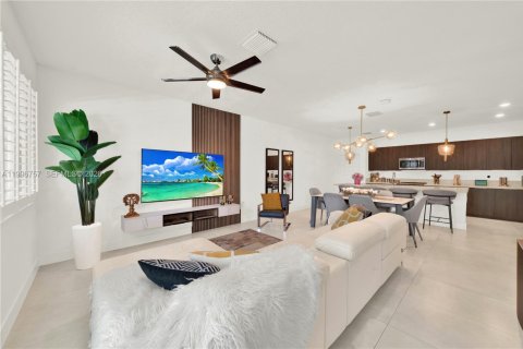 Купить таунхаус в Дорал, Флорида 3 спальни, 149.57м2, № 2058716 - фото 8