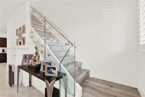 Купить таунхаус в Дорал, Флорида 3 спальни, 149.57м2, № 2058716 - фото 19