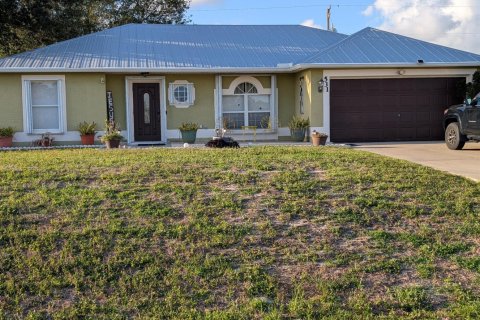 Casa en Port St. Lucie, Florida 3 dormitorios, 150.5 m2 № 2192914