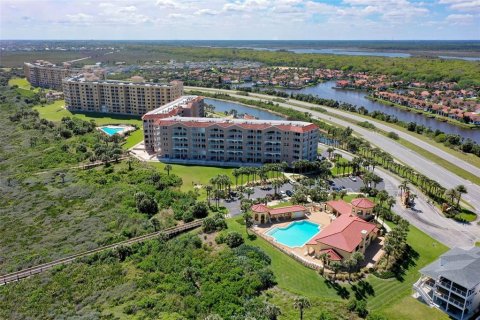 Condo in Palm Coast, Florida, 2 bedrooms  № 1250861 - photo 2