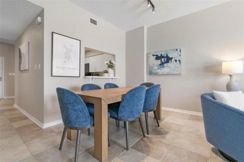 Condo in Palm Coast, Florida, 2 bedrooms  № 1250861 - photo 12