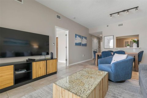 Condo in Palm Coast, Florida, 2 bedrooms  № 1250861 - photo 11