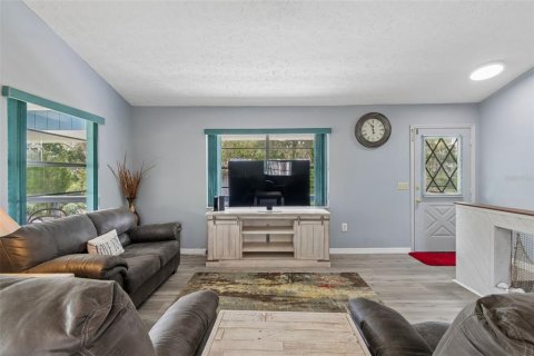 House in Crystal River, Florida 2 bedrooms, 101.45 sq.m. № 2267167 - photo 9
