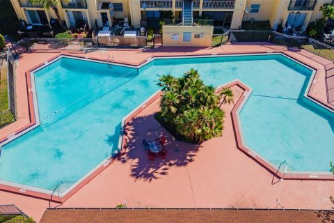 Condo in Tampa, Florida, 1 bedroom № 2202577 - photo 22
