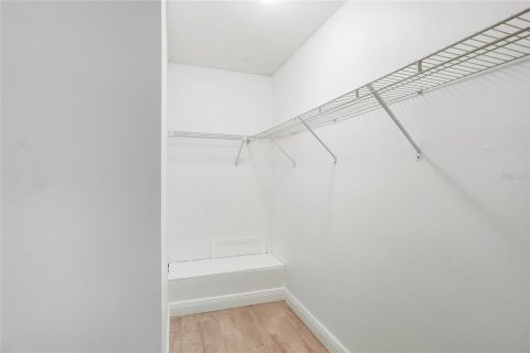 Condo in Tampa, Florida, 1 bedroom № 2202577 - photo 14